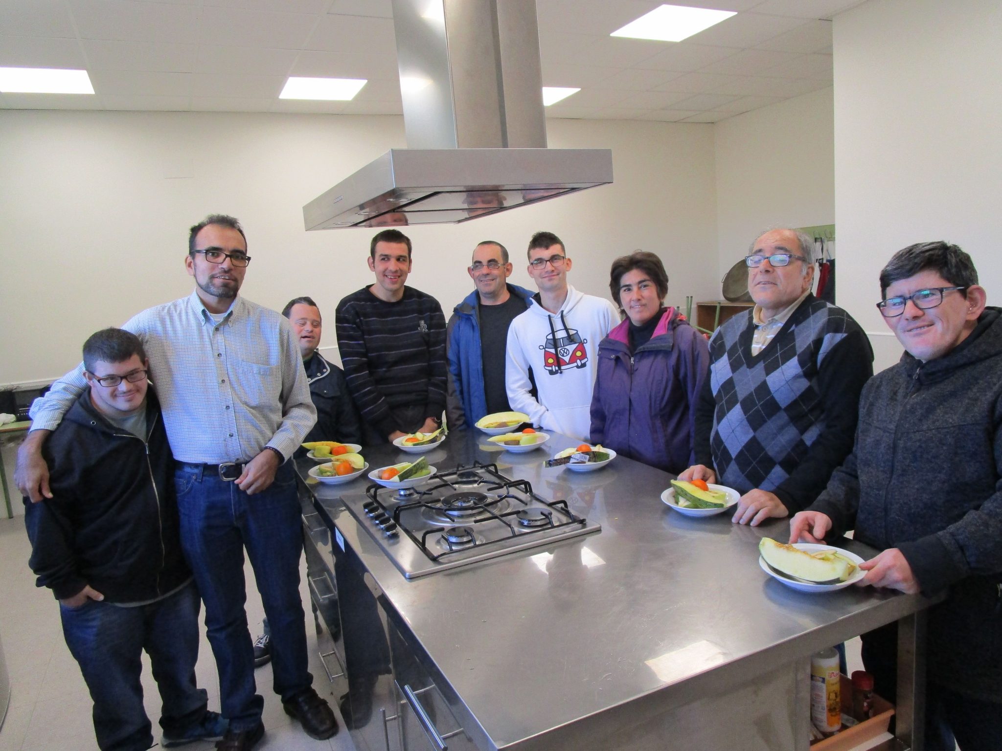 Hoy ha sido el primer día de desayuno saludable del programa “Nutrición y actividad y actividad física contra el envejecimiento en personas con discapacidad intelectual”