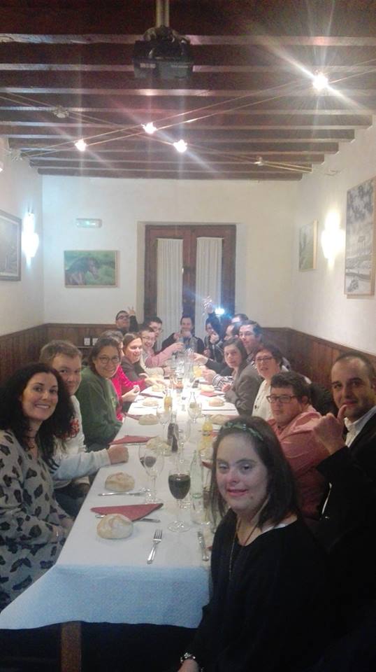 Cena fin de año grupo de ocio